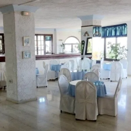 Azure Mare Hotel