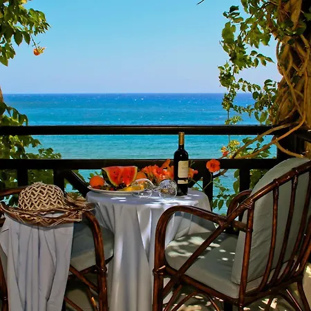 Azure Mare 2* Hersonissos (Crete)